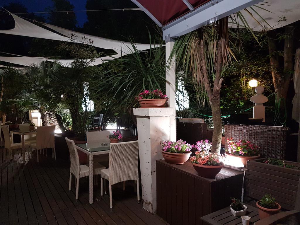 Hotel Bengasi ริมินี ภายนอก รูปภาพ