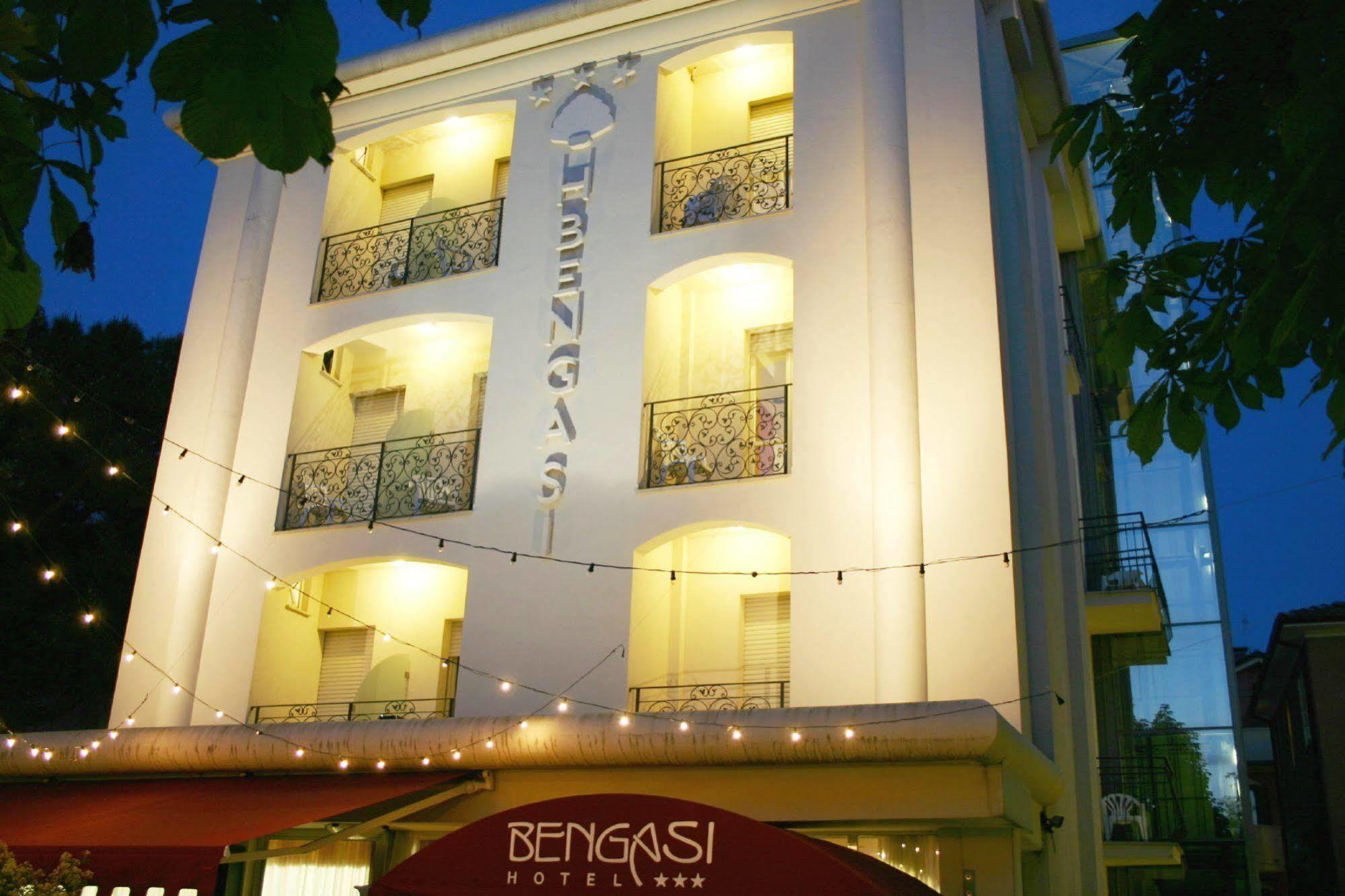 Hotel Bengasi ริมินี ภายนอก รูปภาพ