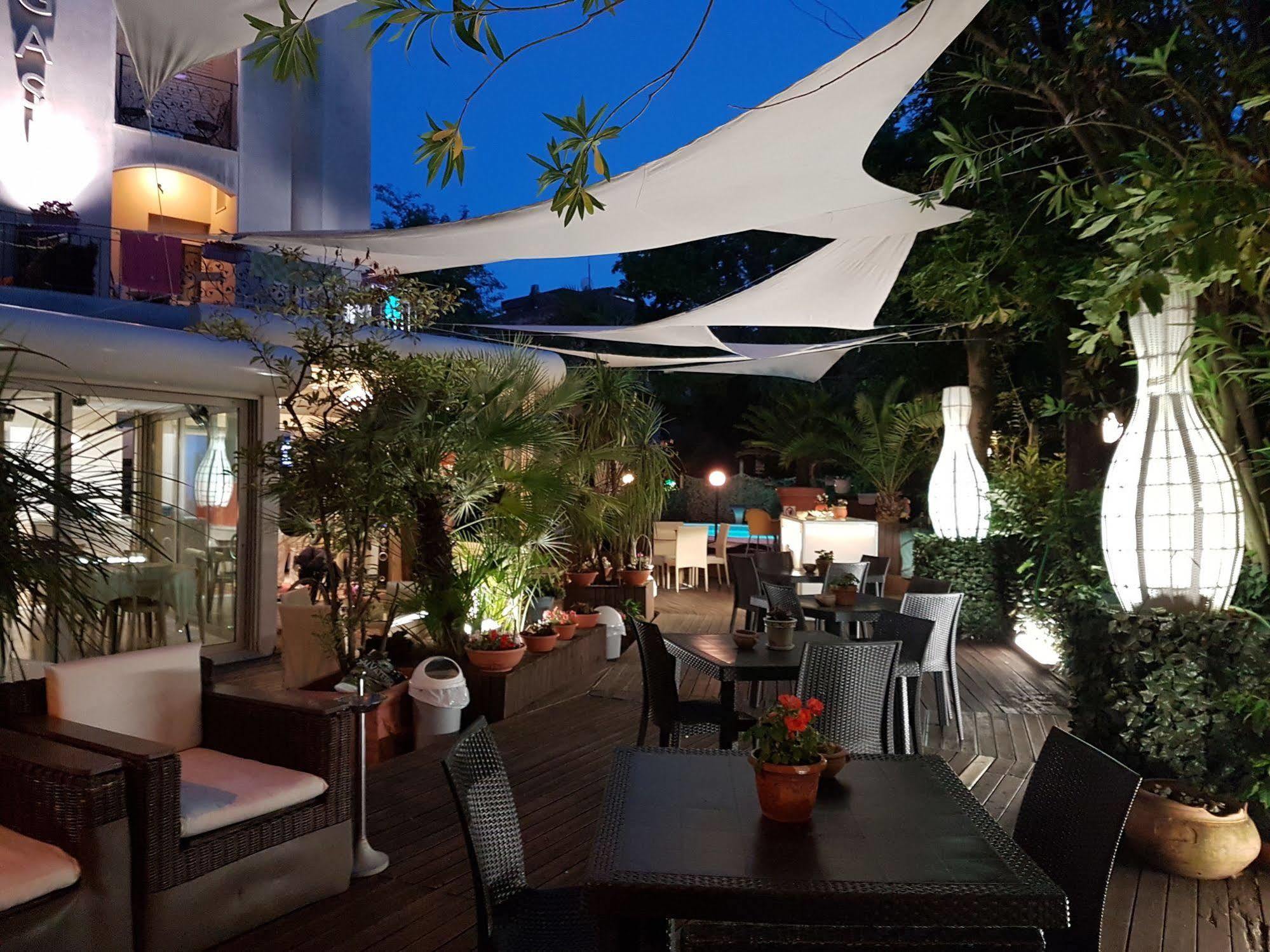 Hotel Bengasi ริมินี ภายนอก รูปภาพ